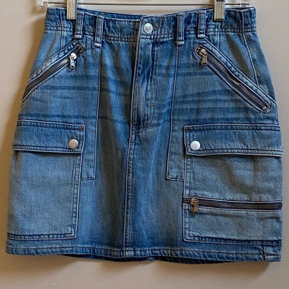 WE THE FREE JEANS / COTTON / WASH DENIM MINI  SKIRT / SIZE 27 / EUC/ OB1071016